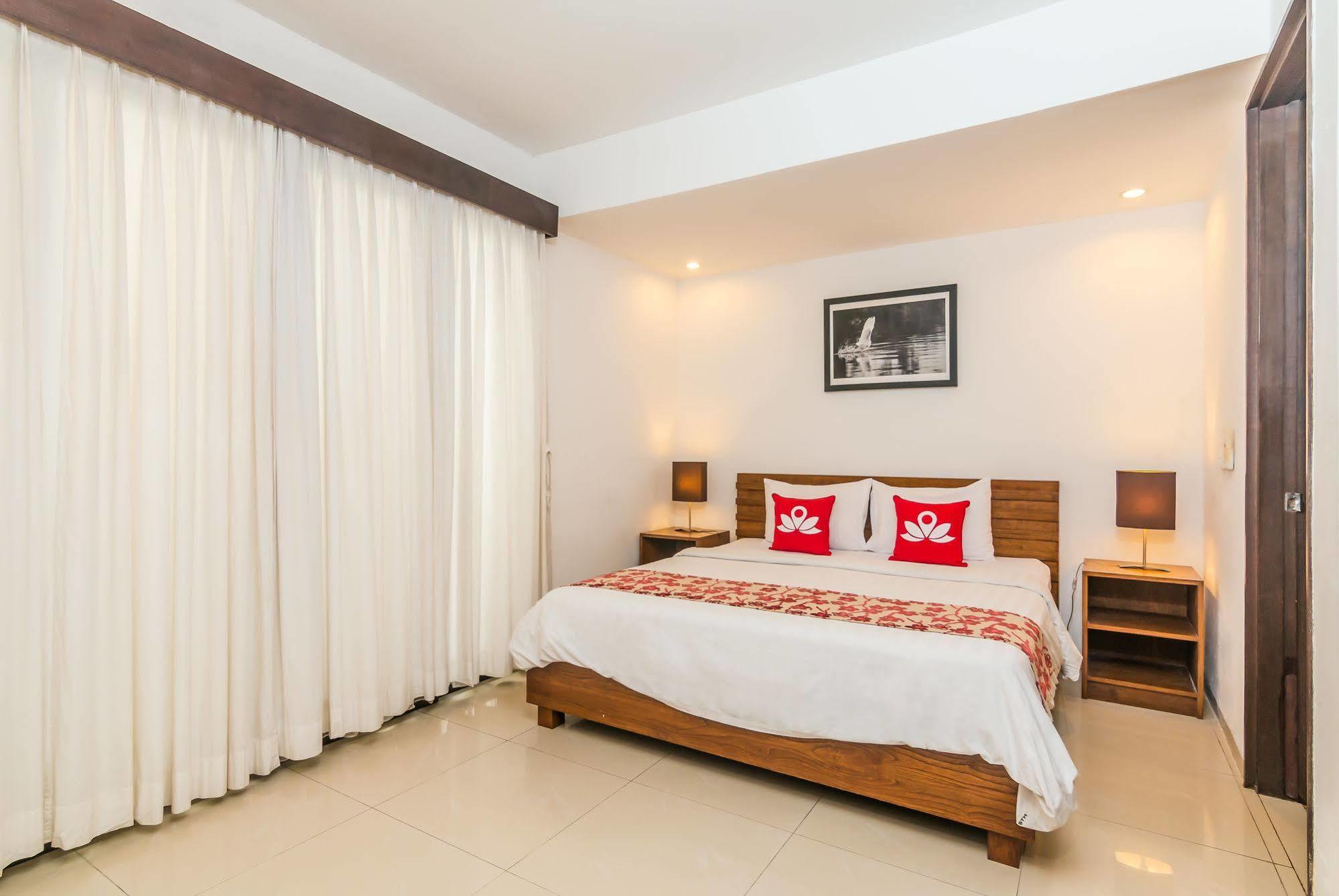 קוטה לומבוק Zen Rooms Dewi Ratih Seminyak מראה חיצוני תמונה